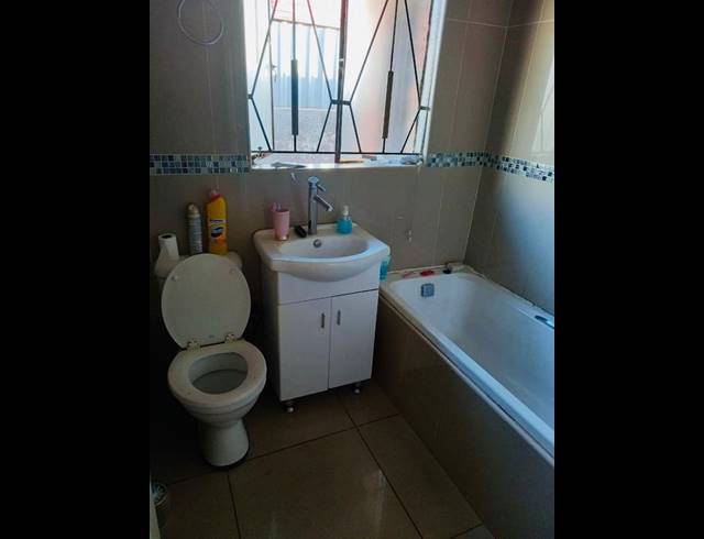 3 BEDROOM HOUSE FOR SALE IN DOORNKOP